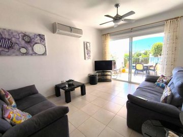 Apartment For Sale  in  Peyia
