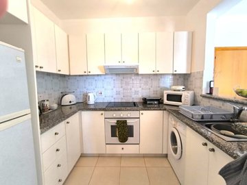 Apartment For Sale  in  Peyia