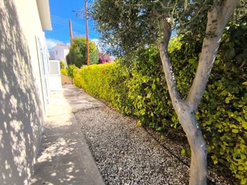 Bungalow For Sale  in  Tremithousa