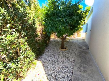 Bungalow For Sale  in  Tremithousa