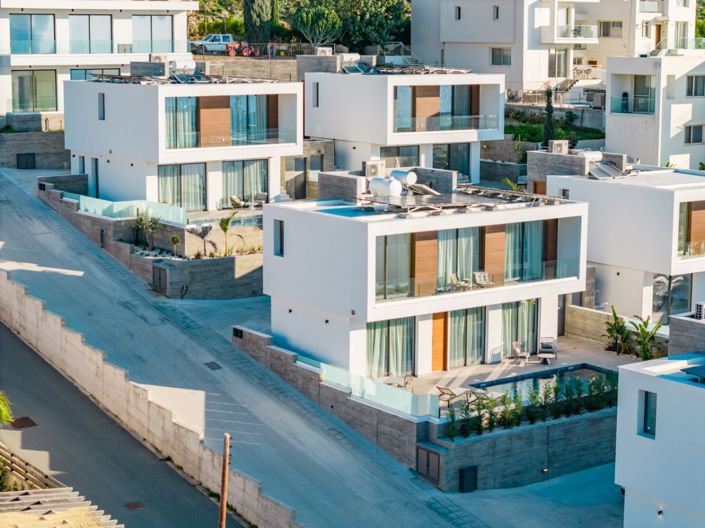 Image No.3-3 Bed Villa for sale