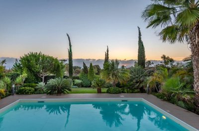 Detached Villa For Sale  in  Kouklia - Secret Valley