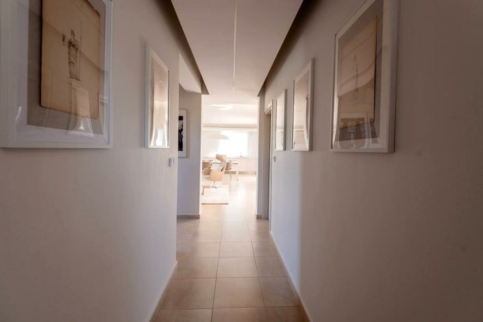 Image No.7-3 Bed Villa for sale