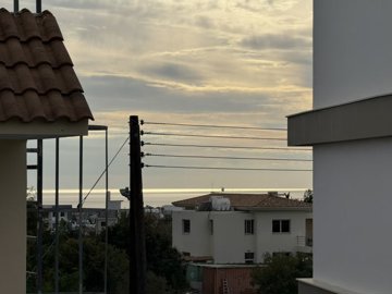 Apartment For Sale  in  Anavargos