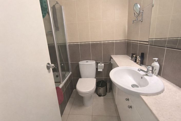 Image No.14-2 Bed Apartment for sale