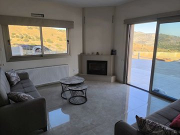 Detached Villa For Sale  in  Akoursos