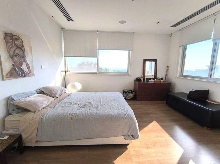 Image No.19-5 Bed Villa for sale