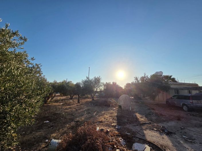 Image No.11-2 Bed Land for sale