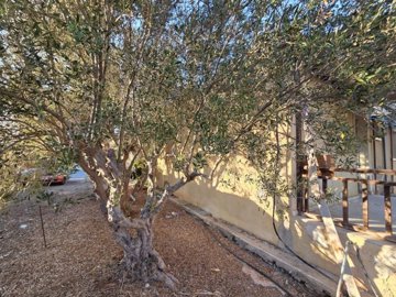 Detached Villa For Sale  in  Select Location