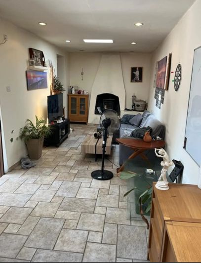 Image No.8-1 Bed Townhouse for sale