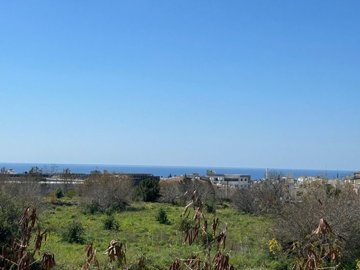 Town House For Sale  in  Anavargos