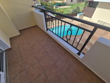 Town House For Sale  in  Anavargos