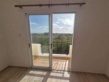 Town House For Sale  in  Anavargos