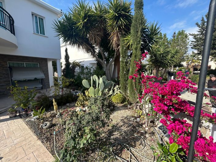 Image No.20-4 Bed Villa for sale