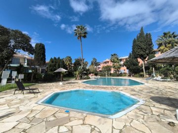 Ground Floor Apartment For Sale  in  Kato Paphos - Universal