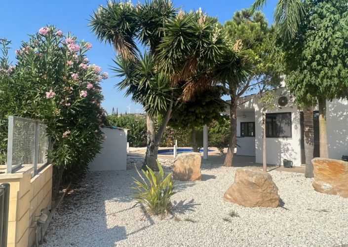 Image No.2-5 Bed Villa for sale