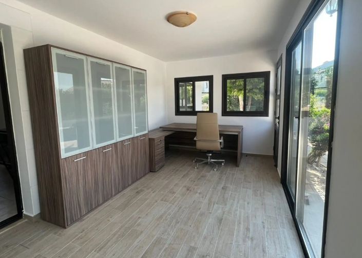 Image No.9-5 Bed Villa for sale