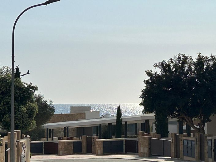 Image No.28-3 Bed Villa for sale