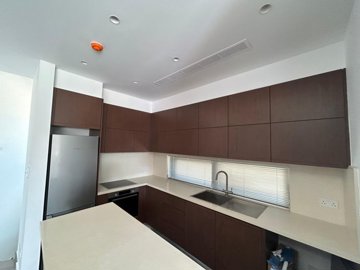 Detached Villa For Sale  in  Chlorakas