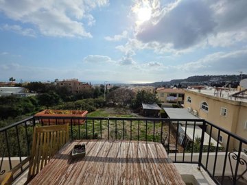 Town House For Sale  in  Peyia