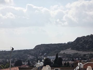 Town House For Sale  in  Peyia