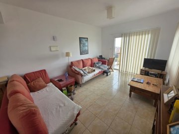 Town House For Sale  in  Peyia