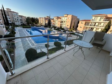 Apartment For Sale  in  Kato Paphos - Universal