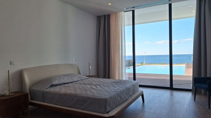 Image No.12-6 Bed Villa for sale