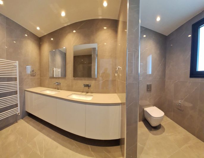 Image No.9-6 Bed Villa for sale