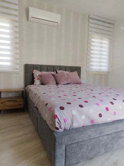 Image No.19-18 Bed Property for sale