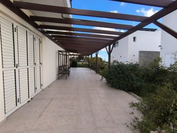 Detached Villa For Sale  in  Select Location