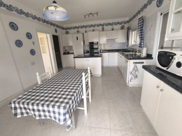 Detached Villa For Sale  in  Select Location