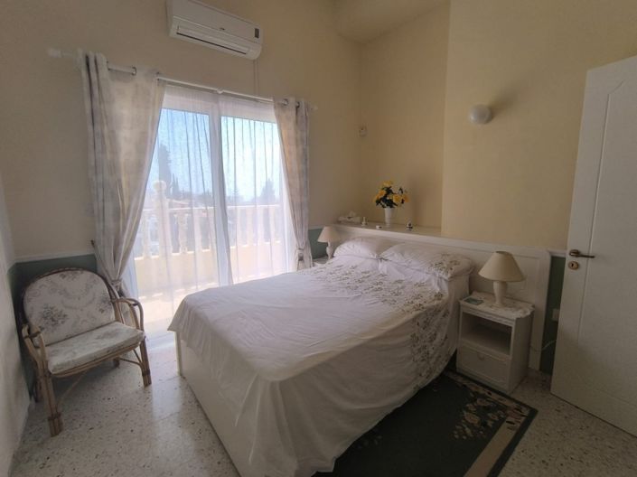 Image No.29-5 Bed Villa for sale