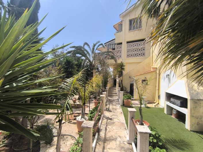 Image No.3-5 Bed Villa for sale