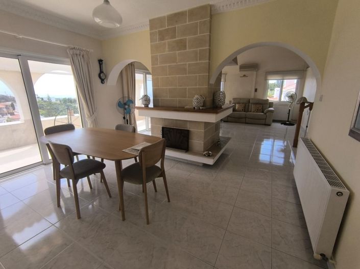 Image No.8-5 Bed Villa for sale