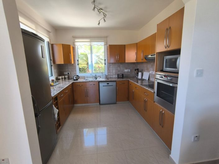 Image No.12-4 Bed Villa for sale
