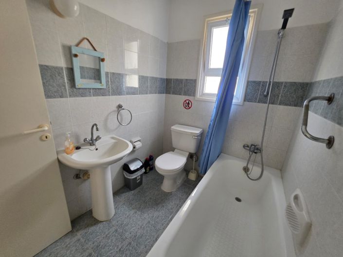 Image No.14-2 Bed Apartment for sale