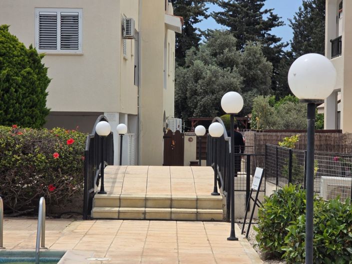 Image No.25-2 Bed Apartment for sale