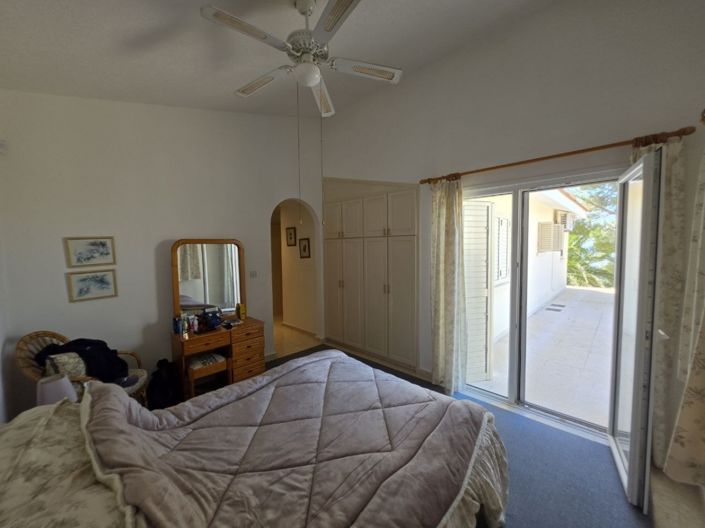 Image No.13-3 Bed Bungalow for sale