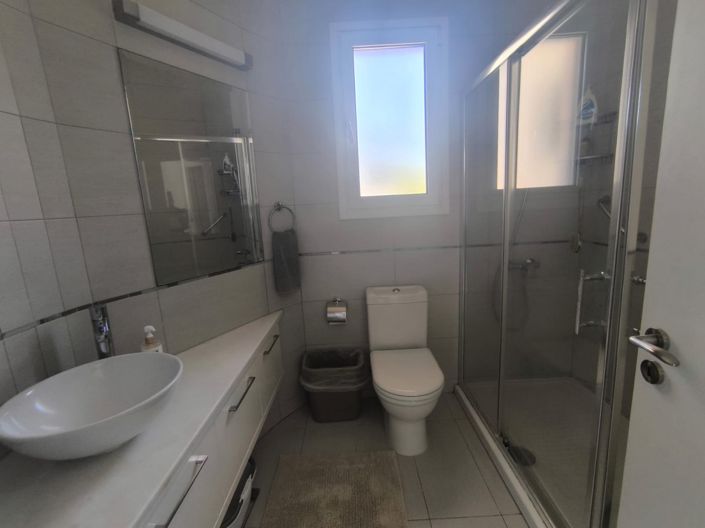 Image No.20-3 Bed Bungalow for sale