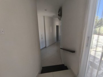 Bungalow For Sale  in  Chlorakas