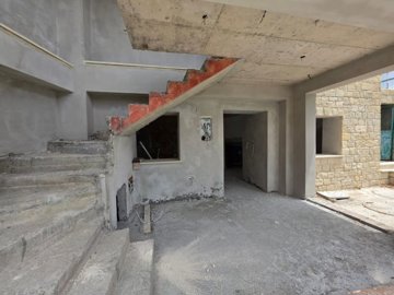 Detached Villa For Sale  in  Marathounta