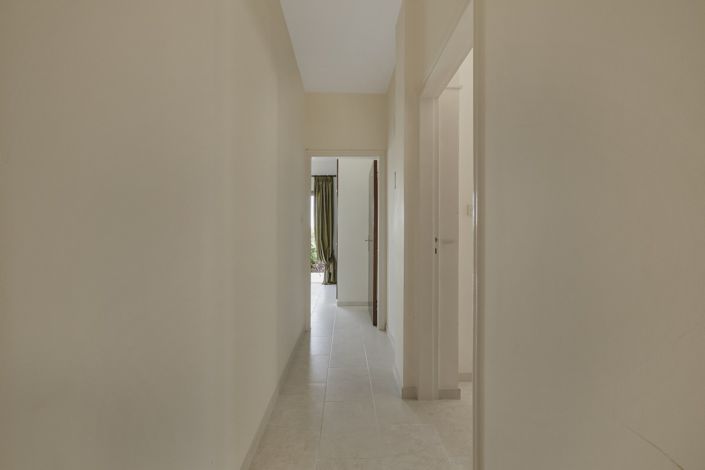 Image No.12-3 Bed Villa for sale