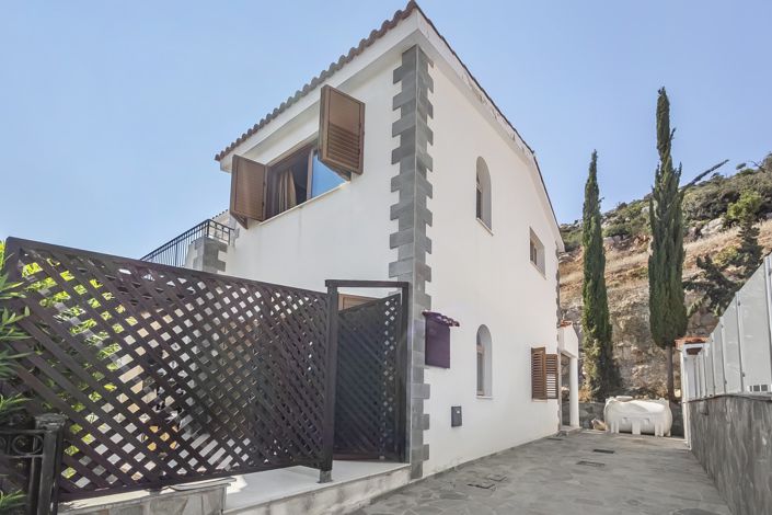 Image No.25-3 Bed Villa for sale