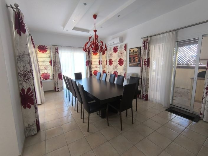Image No.12-5 Bed Villa for sale