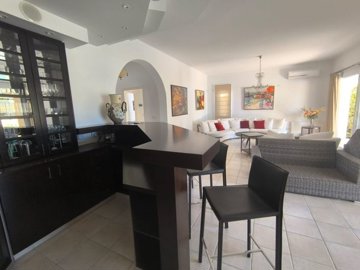 Detached Villa For Sale  in  Peyia - Coral Bay