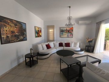 Detached Villa For Sale  in  Peyia - Coral Bay