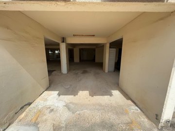 Apartment For Sale  in  Chlorakas