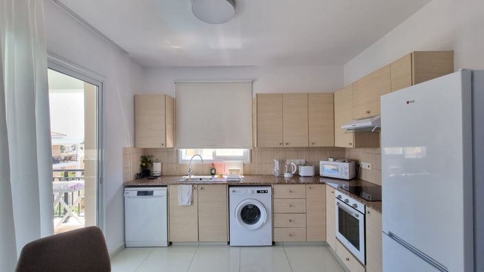 Image No.8-2 Bed Apartment for sale