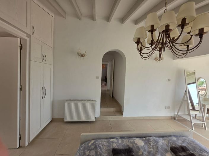 Image No.26-4 Bed Bungalow for sale